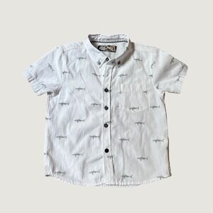 First Wave Shark Print Shirt Boys White Short Sleeve Button Down SIZE 4/5